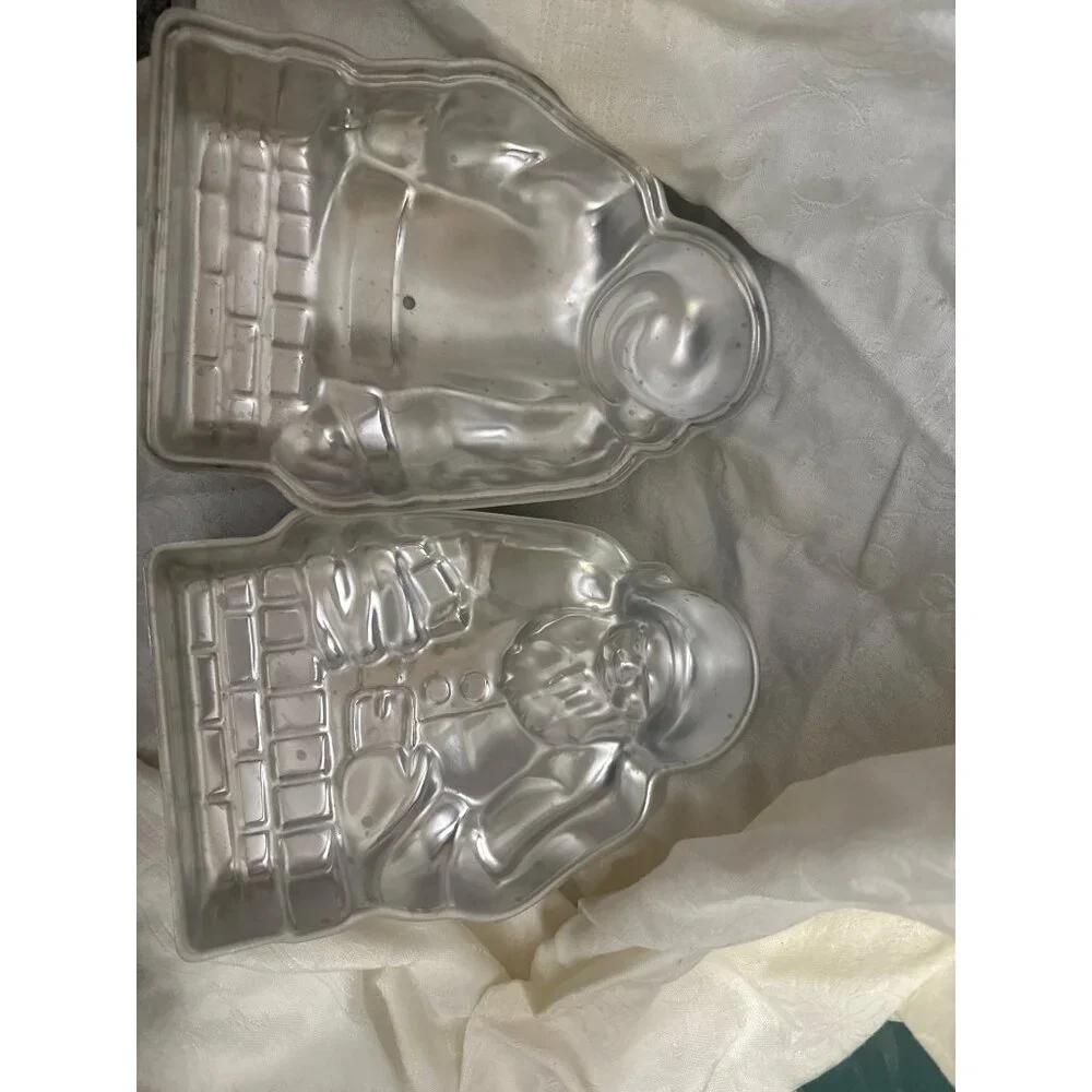 Vintage Wilton Santa Claus Cake Pan 2 Piece Set With Chimney Aluminum‎
